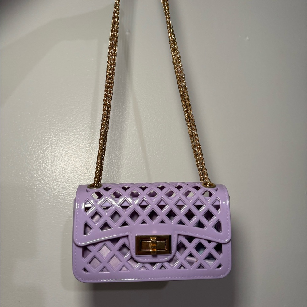 Small shoulder bag